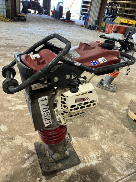 2021 DYNAPAC DR7X