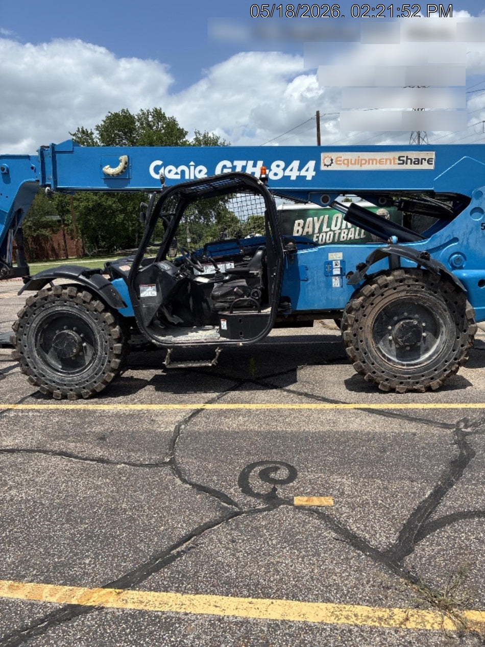 2017 Genie GTH-844 Genie GTH-844, Solid Tires, 60" carriage/forks, Open ROPS, Work Lights