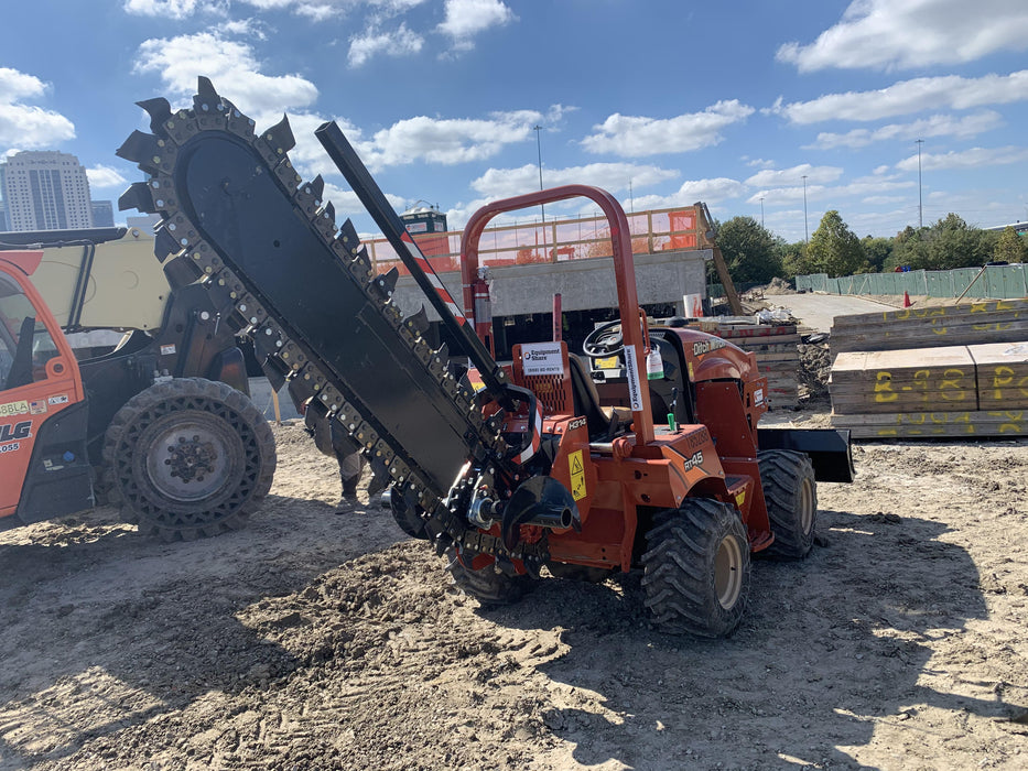 2021 DITCH WITCH RT45A