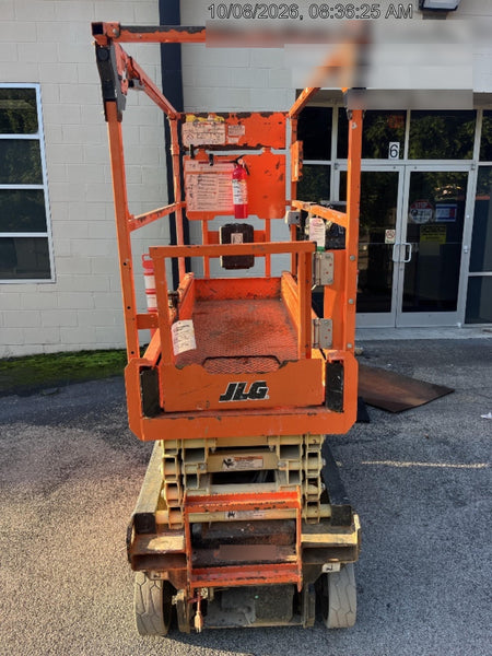 2022 JLG ES1932