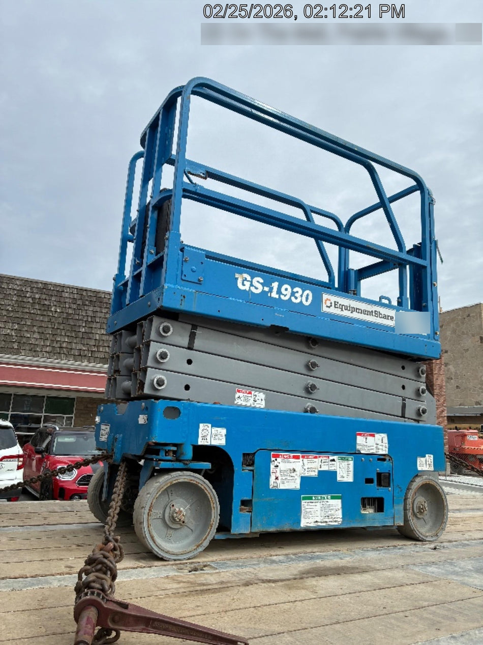 2020 Genie GS-1930 Solid Non Marking Tires, Beacon, Folding rails with half height swing gate