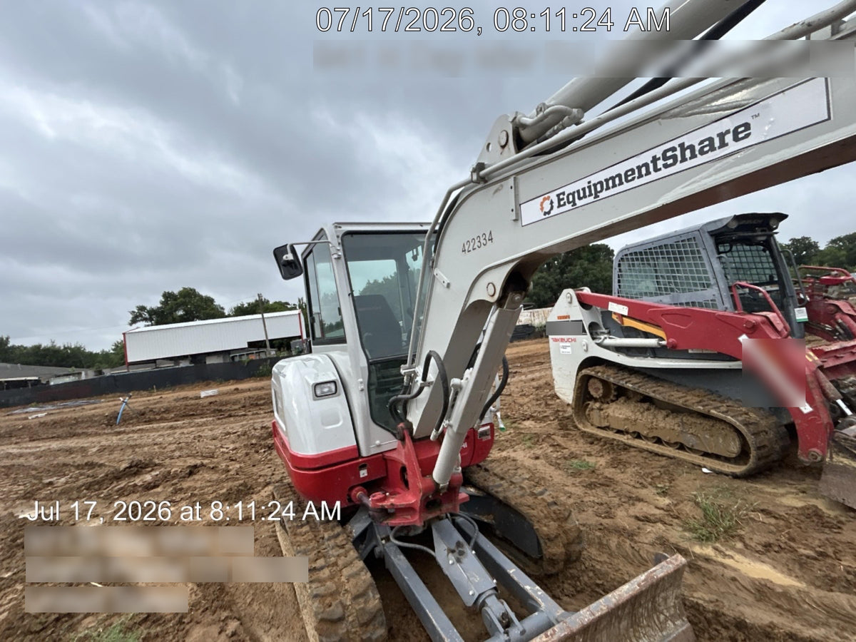 2024 TAKEUCHI TB235-2CR