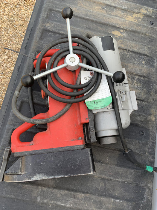 2021 MILWAUKEE 4209-1