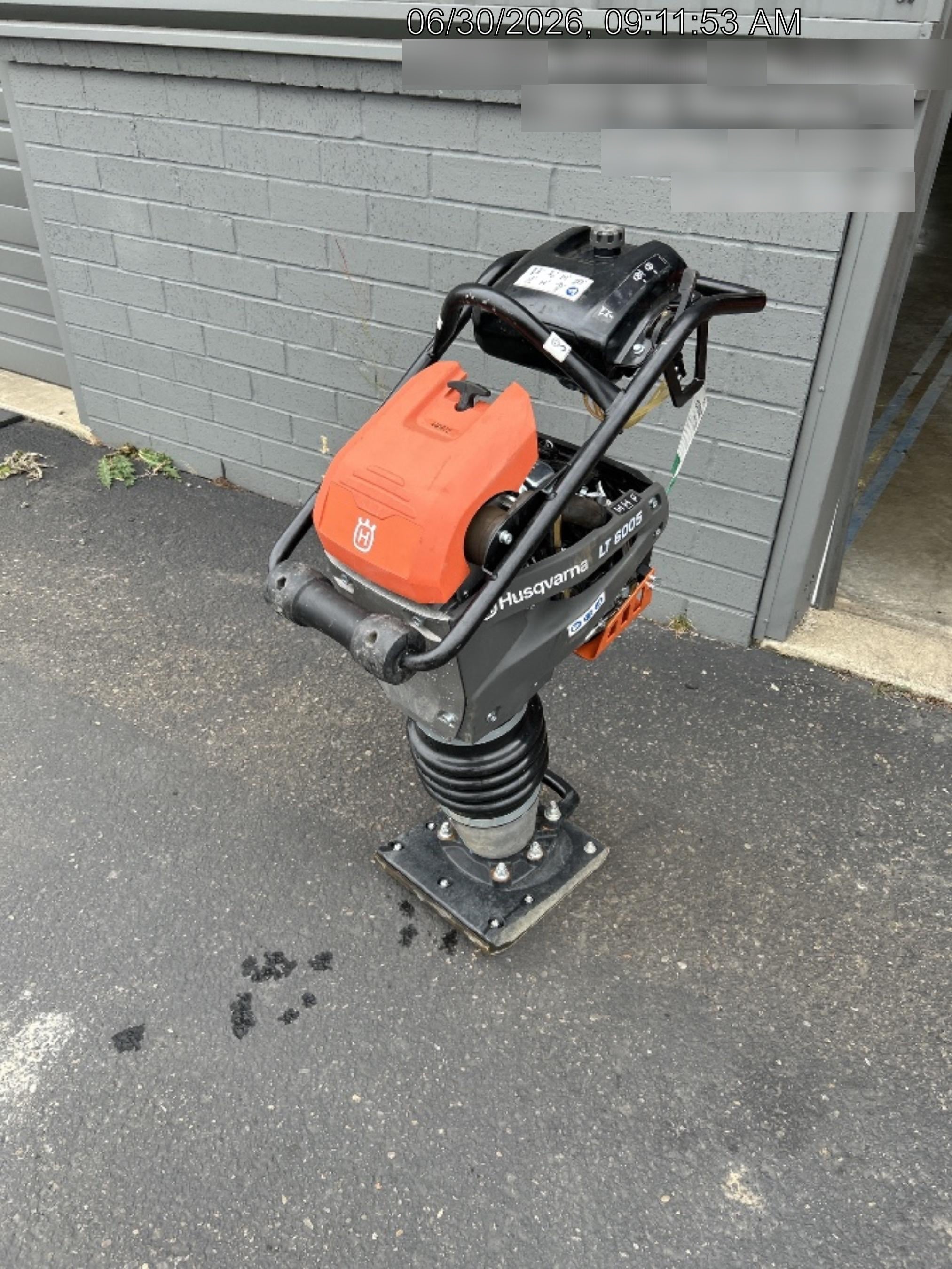 2024 HUSQVARNA LT6005