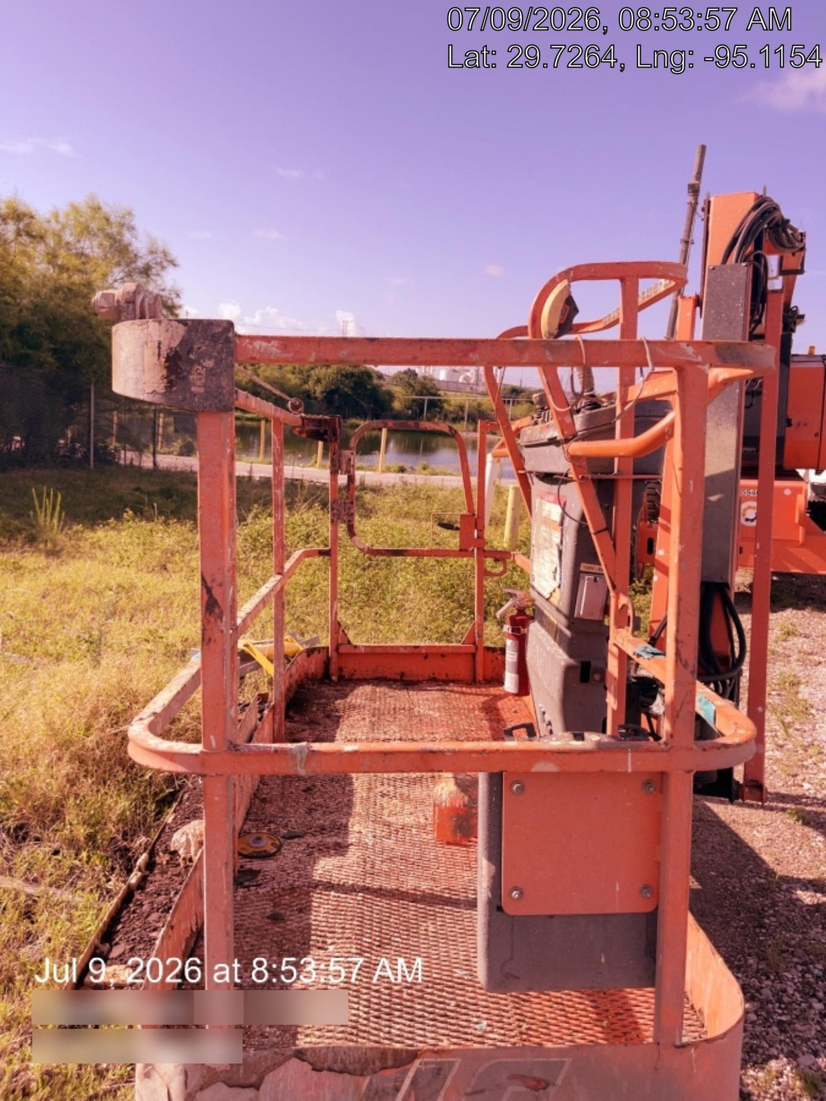 2020 JLG 800AJ