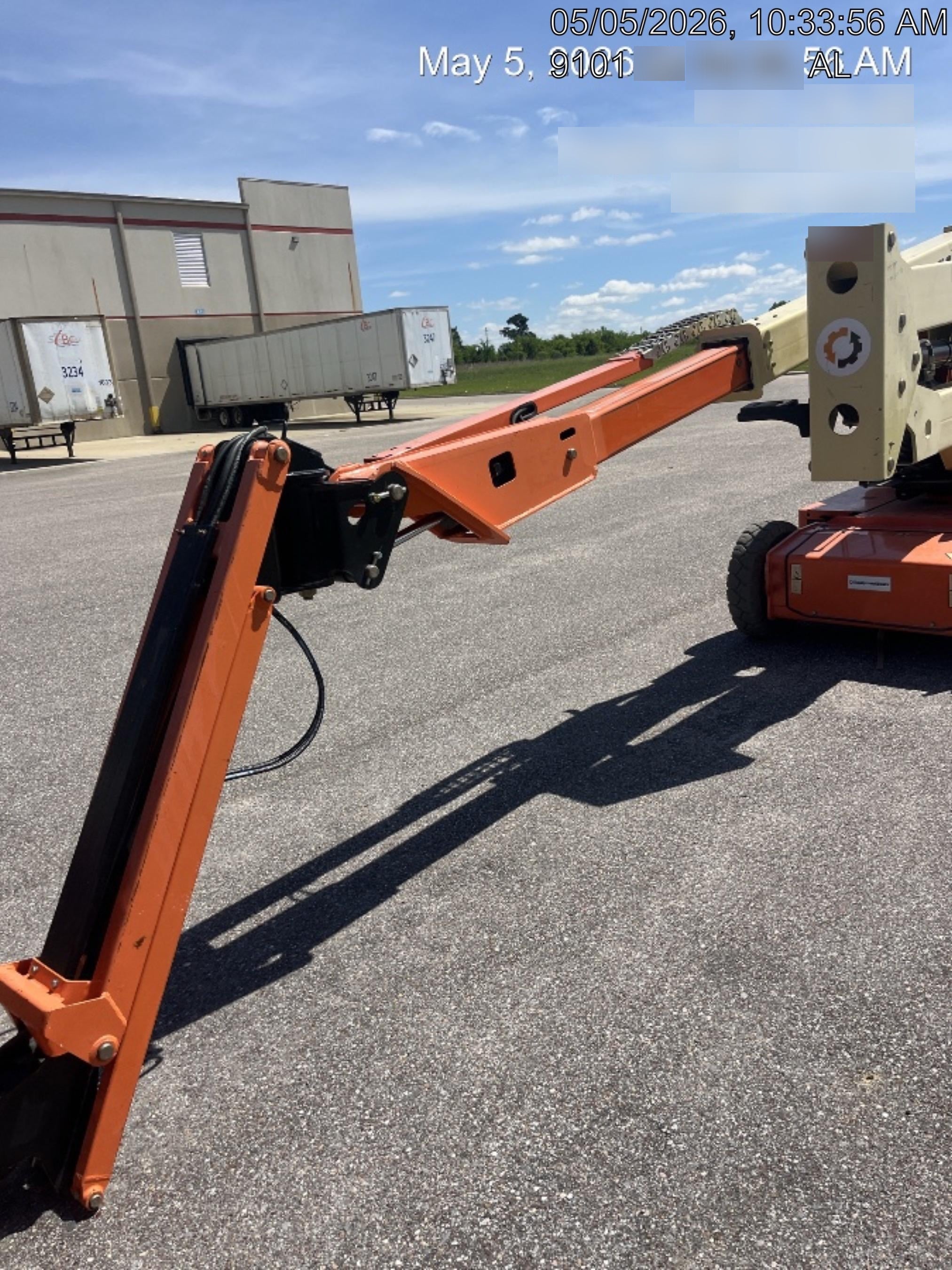 2019 JLG E400AJPN