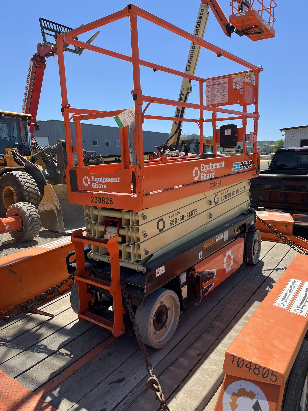 2022 JLG ES2632