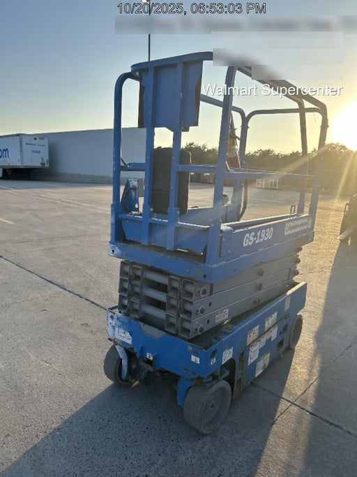 2019 Genie GS-1930 Fixed rails with chain Entry