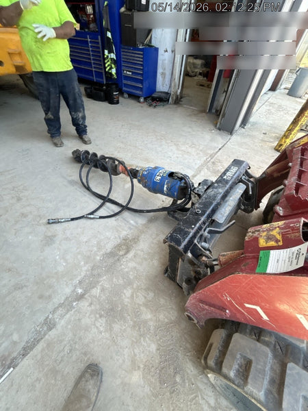 2023 AUGER TORQUE 3300-30