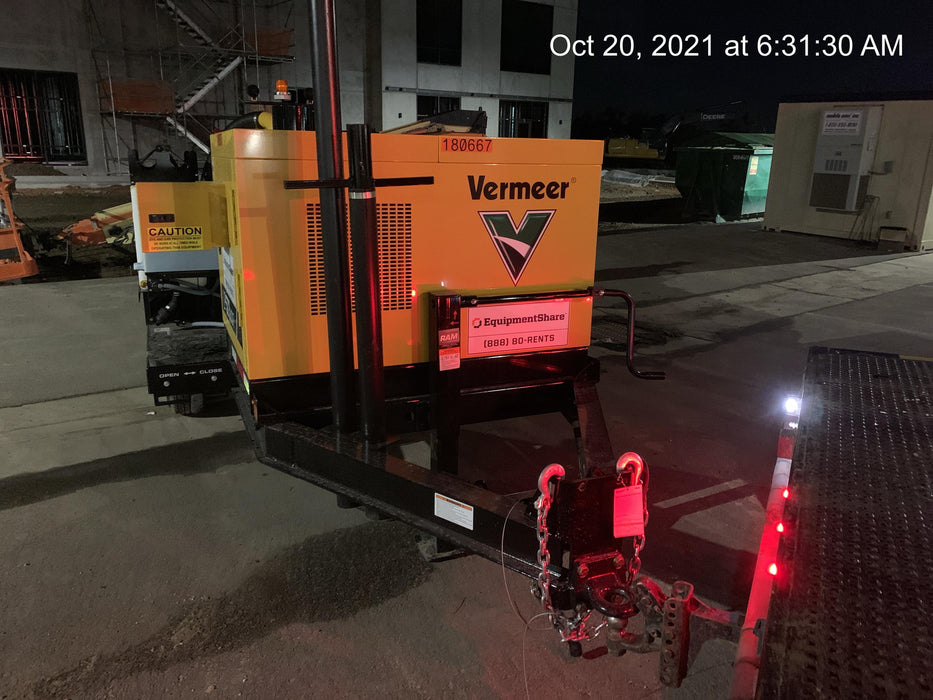 2021 Vac-Tron LP573XDT T4 Koehler Diesel Engine, 500 Gallon Debris Tank, x2 100 Gallon Water Tanks