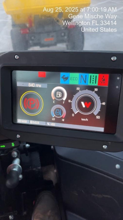 2025 WACKER NEUSON DV605 Cab Turf Tires