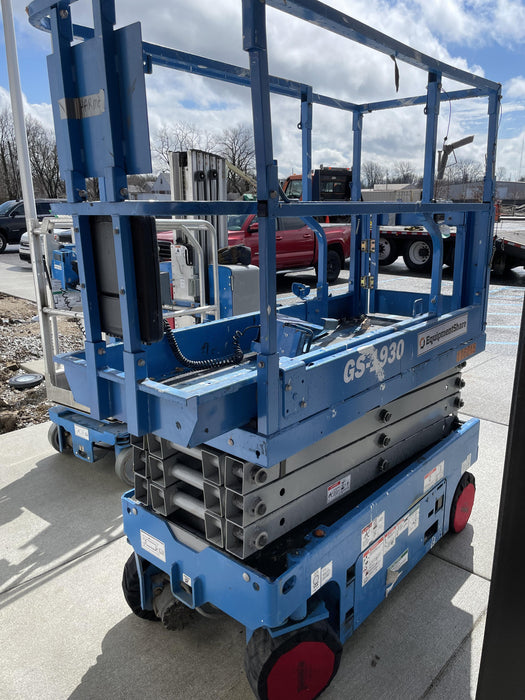 2020 Genie GS-1930 Solid Non Marking Tires, Beacon, Folding rails with half height swing gate