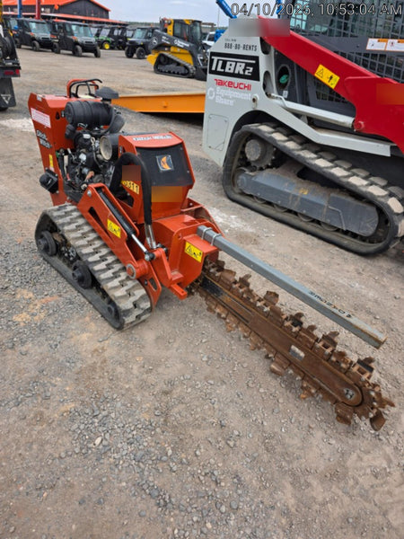 2020 DITCH WITCH C24XA
