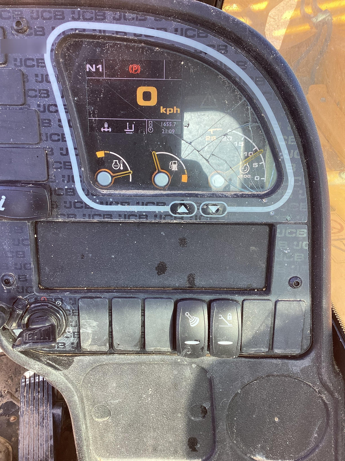 2021 JCB 510-56