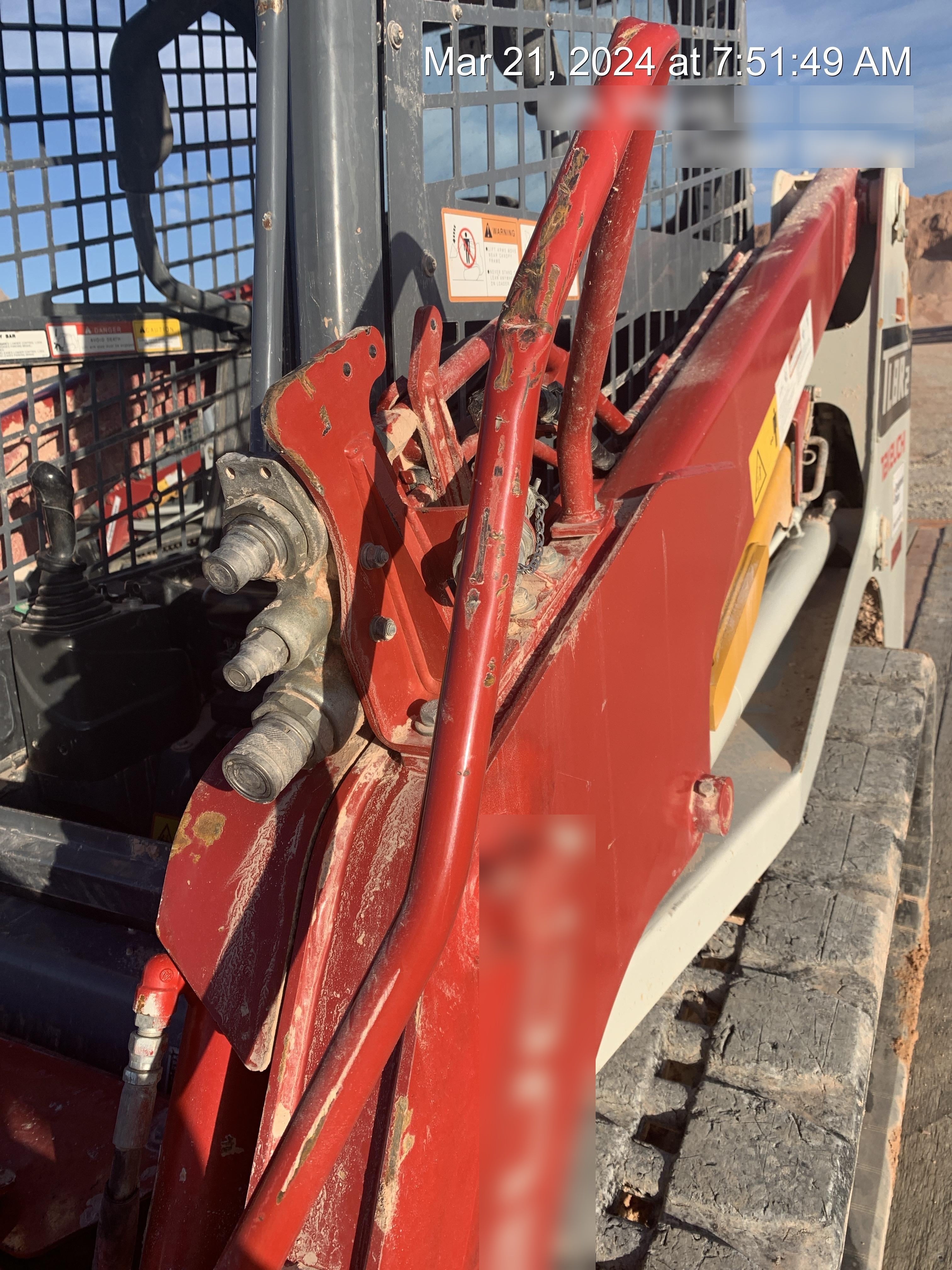 2022 TAKEUCHI TL8R2-R