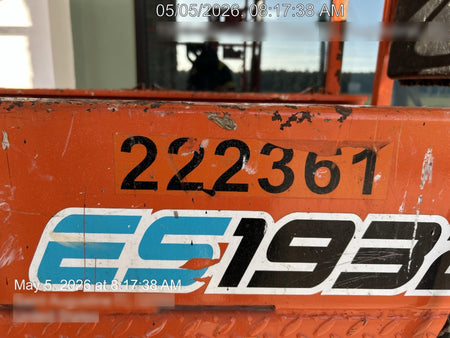 2022 JLG ES1932