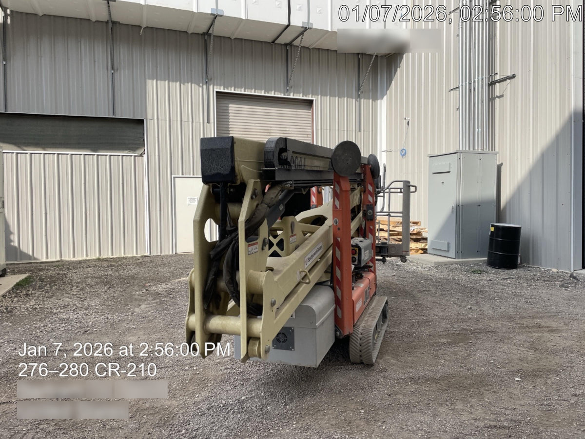 2021 JLG X600AJ