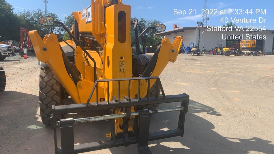 2022 JCB 512-56