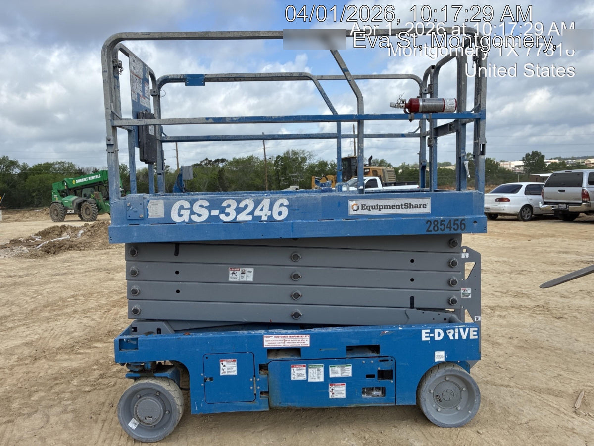 2022 GENIE GS-3246