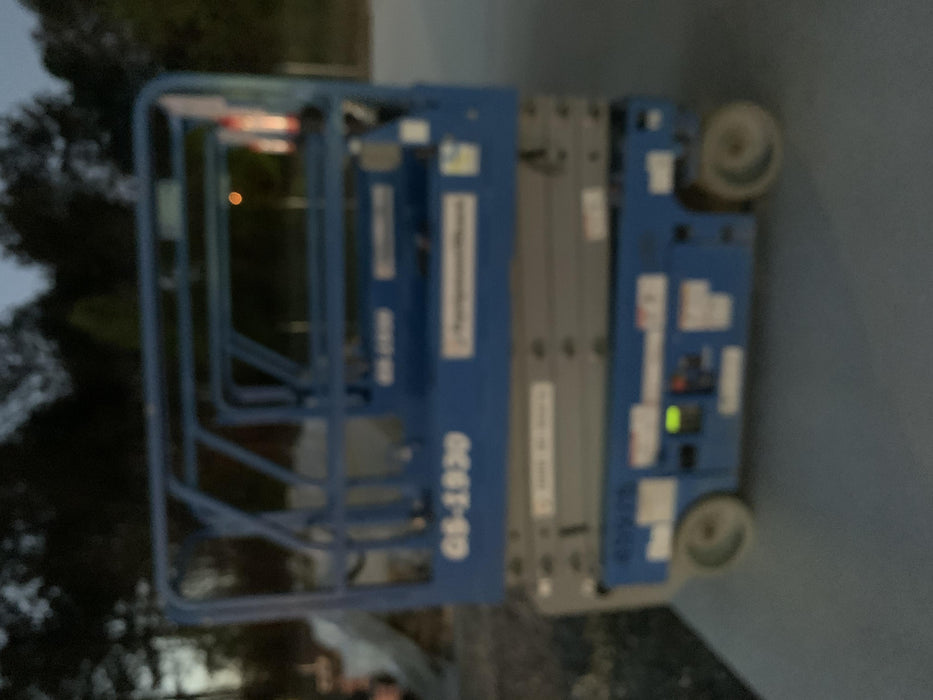 2019 Genie GS-1930 Fixed rails with chain Entry