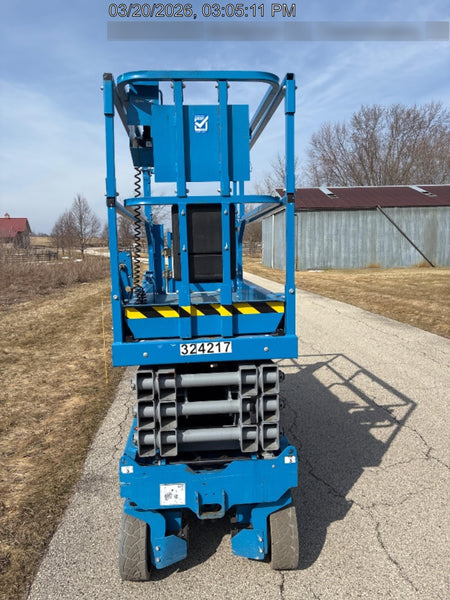 2023 GENIE GS-2632