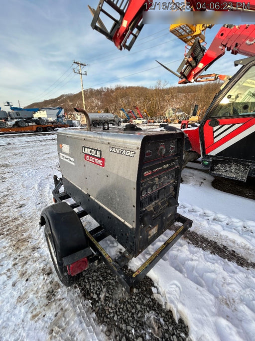 Lincoln Electric Vantage 322 Lincoln Vantage 322 Welder w/Trailer