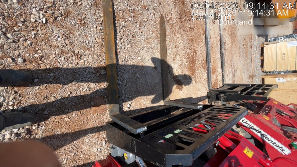 2025 ARROW MATERIAL HANDLING 48" Pallet Forks - Arrow