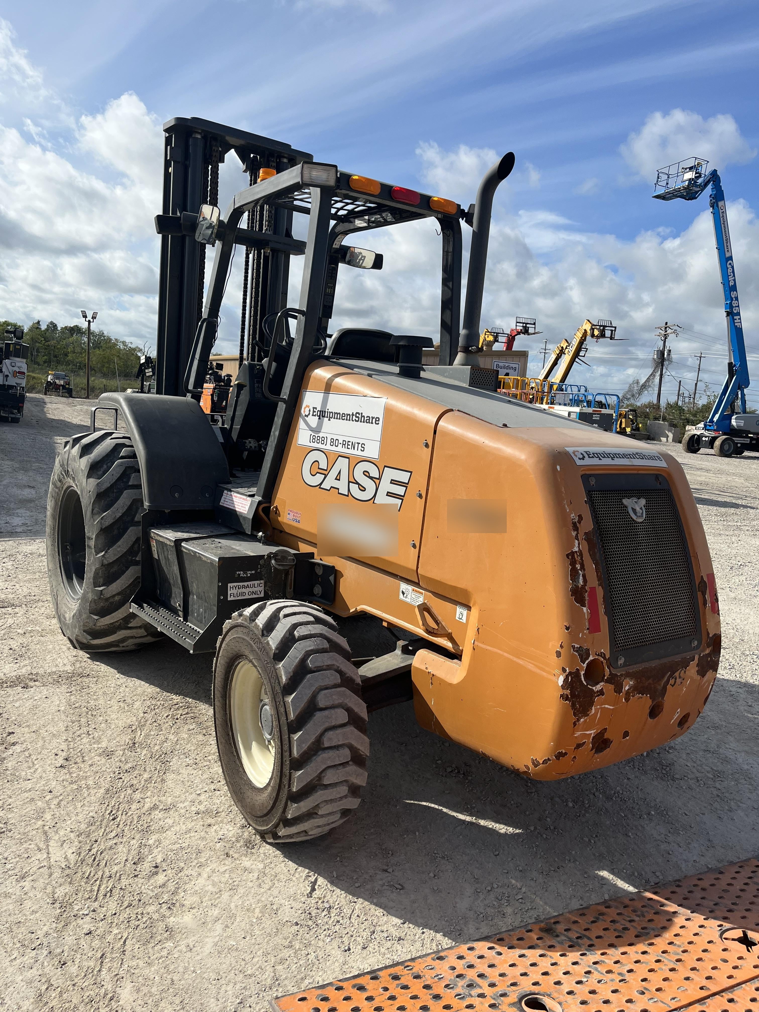 2018 CASE 588H