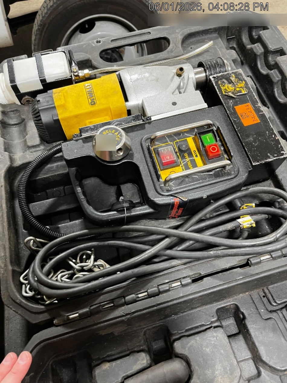 2022 DEWALT DWE1622K