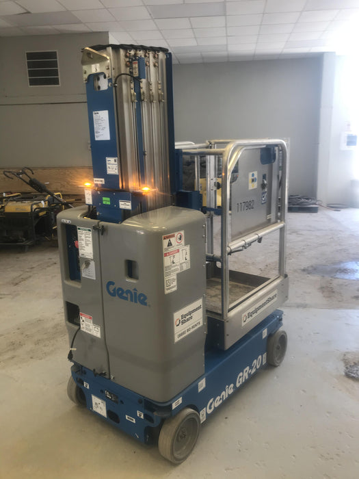 2020 GENIE GR-20