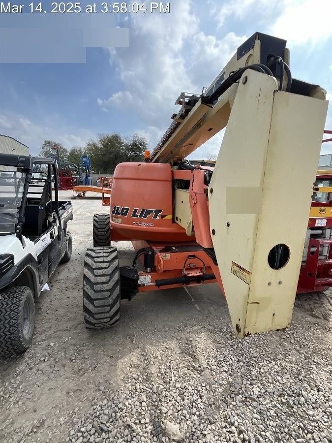 2019 JLG 600AJ