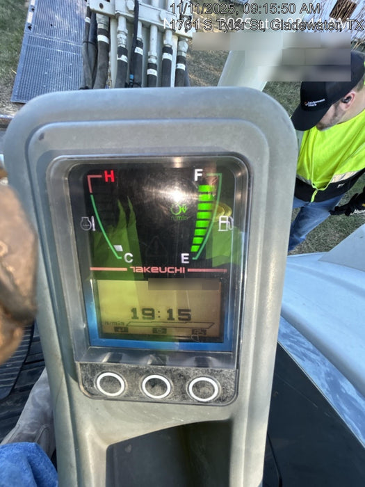 2021 TAKEUCHI TB250-2