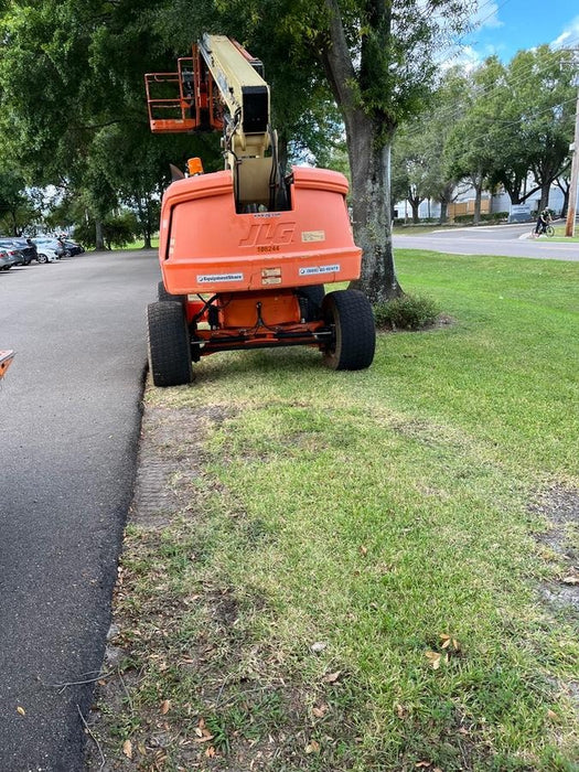 2020 JLG 660SJ