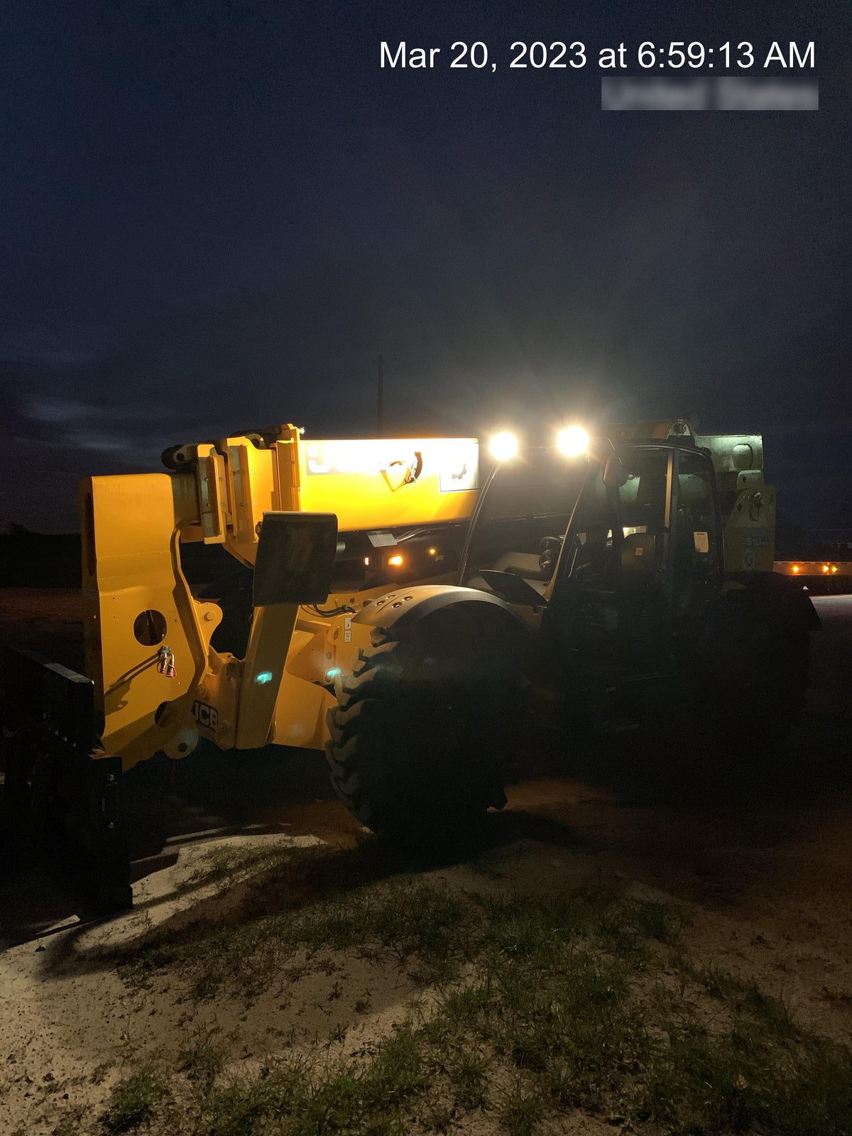 2022 JCB 510-56