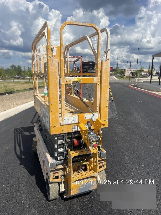 2021 JCB S1930E