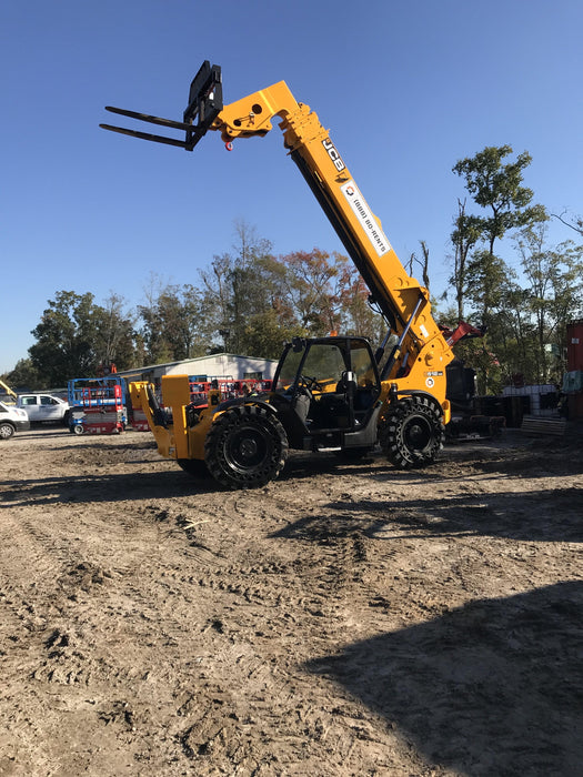 2019 JCB 512-56