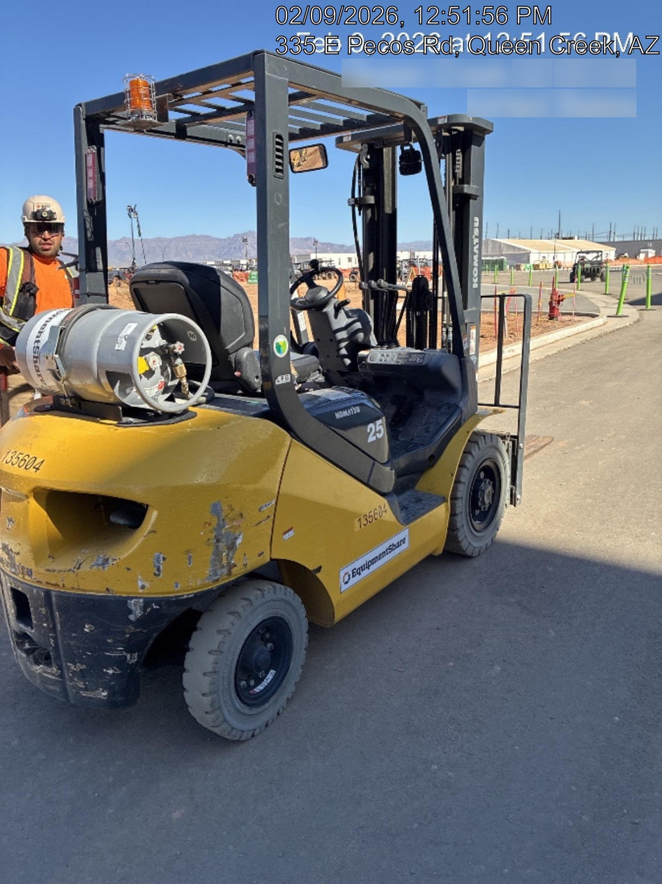 2021 KOMATSU FG25T-16