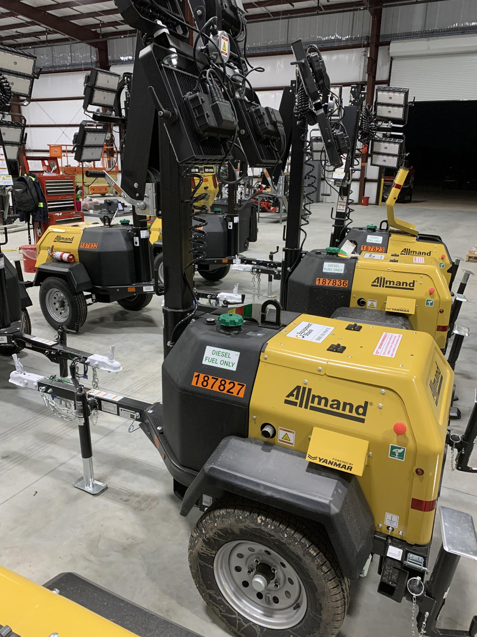 Allmand NLV3GR (4) LED Light Fixture 350W, 23' Vertical Mast, 3kW Prime, Towable, Deep Sea L401, Leveling Jacks, Yanmar T4F 5.8hp