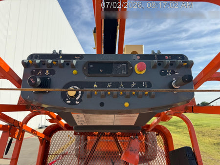 2019 JLG E400AJPN