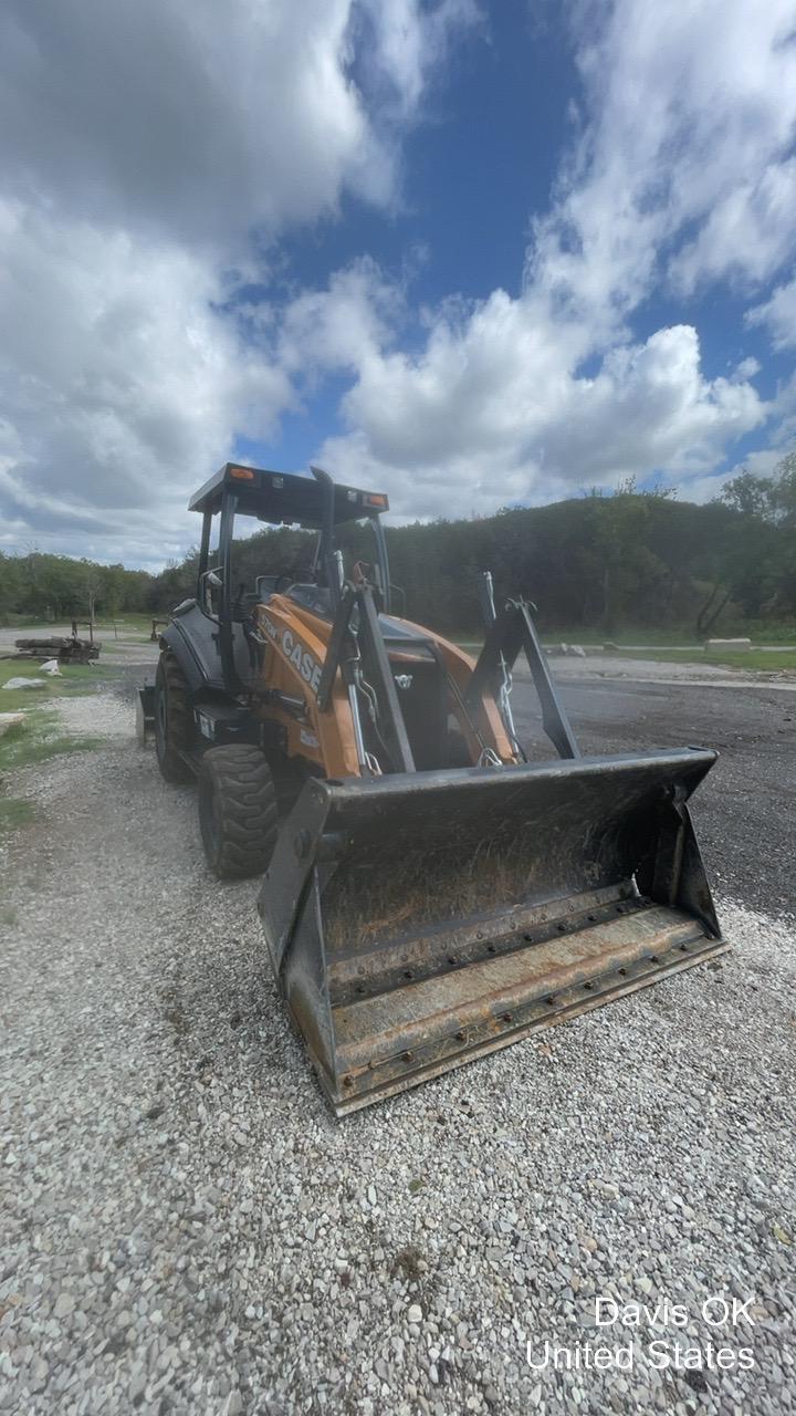 2023 CASE 570N EP