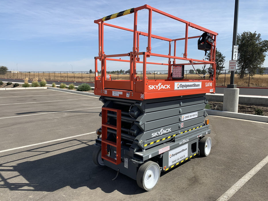 2021 SKYJACK SJ4740