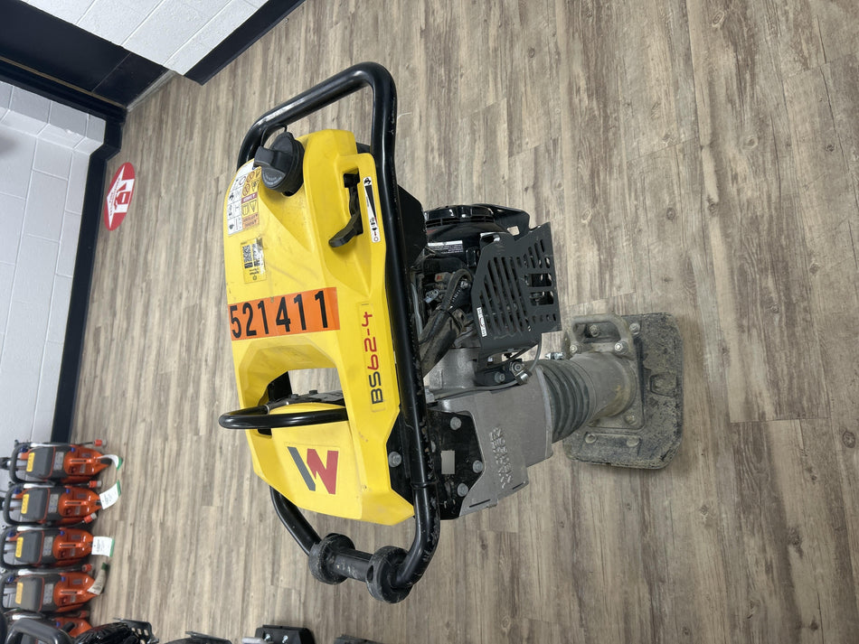 2025 WACKER NEUSON BS62-4Ab/28