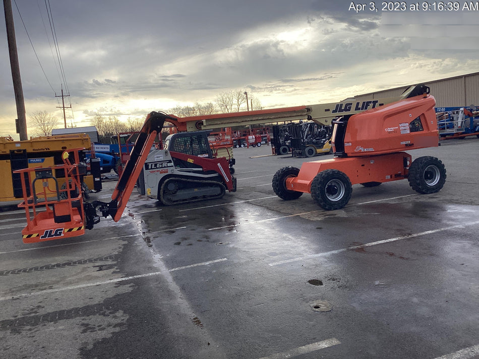 2023 JLG 460SJ