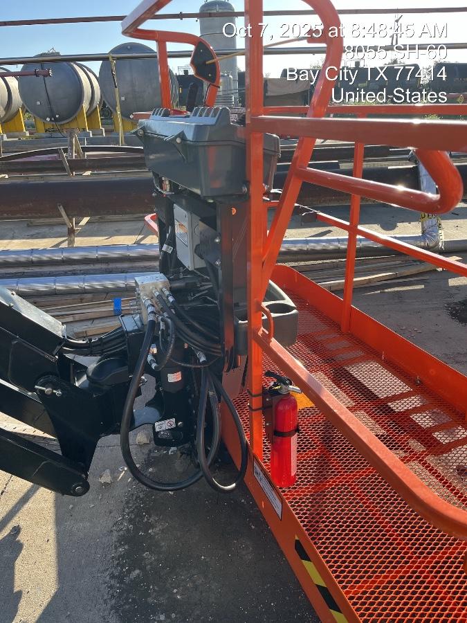2025 JLG 660SJ