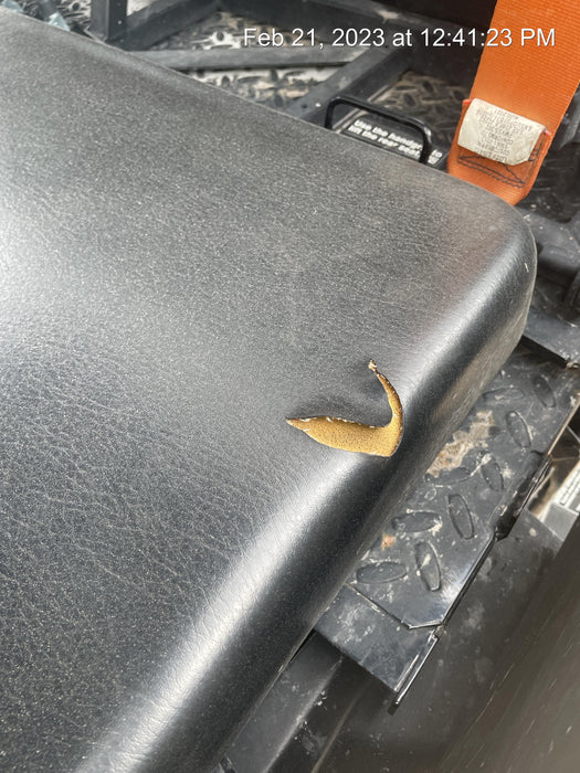 2022 Kawasaki Mule PRO-DXT Standard Options, Backup Alarm, Beacon, Plastic Hard Top, Poly Windshield, Horn Kit