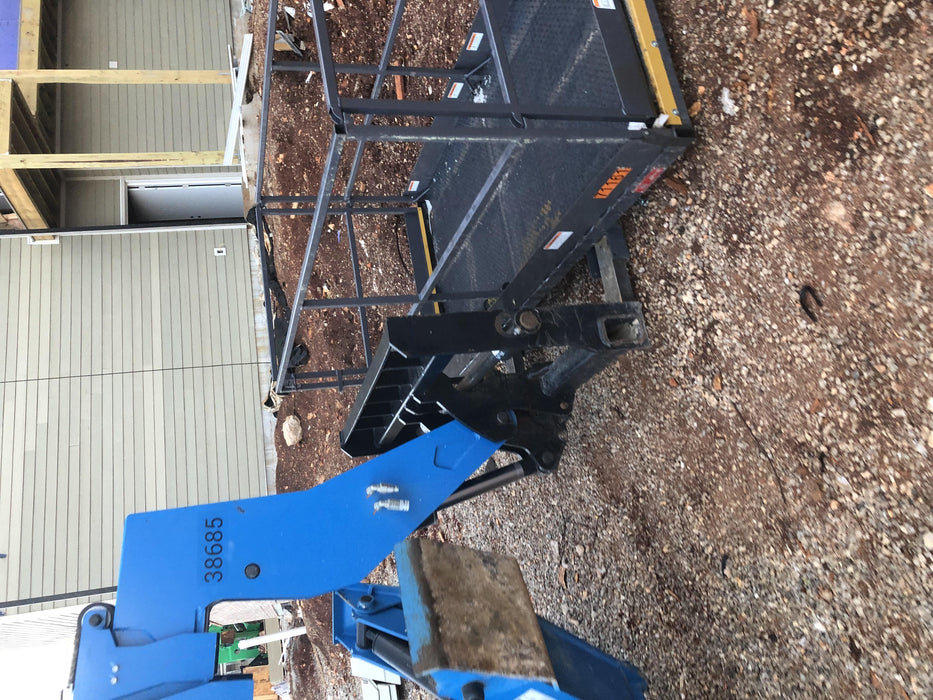 2019 Genie GTH-1056 Cab/Heat/AC, FF Tires, LED Work Lights, Beacon 60" QA Carriage, 60" Forks