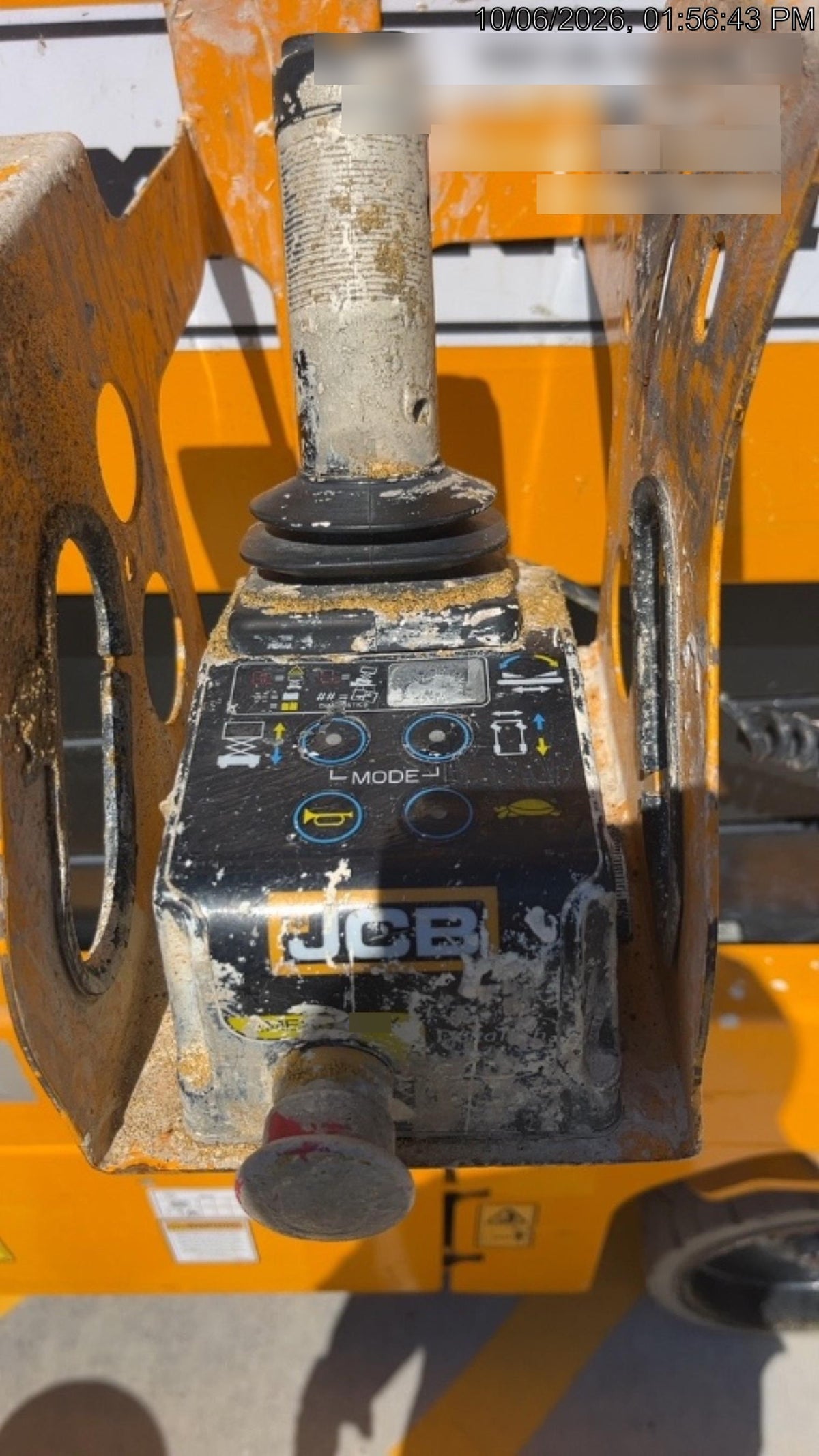 2023 JCB S2632E
