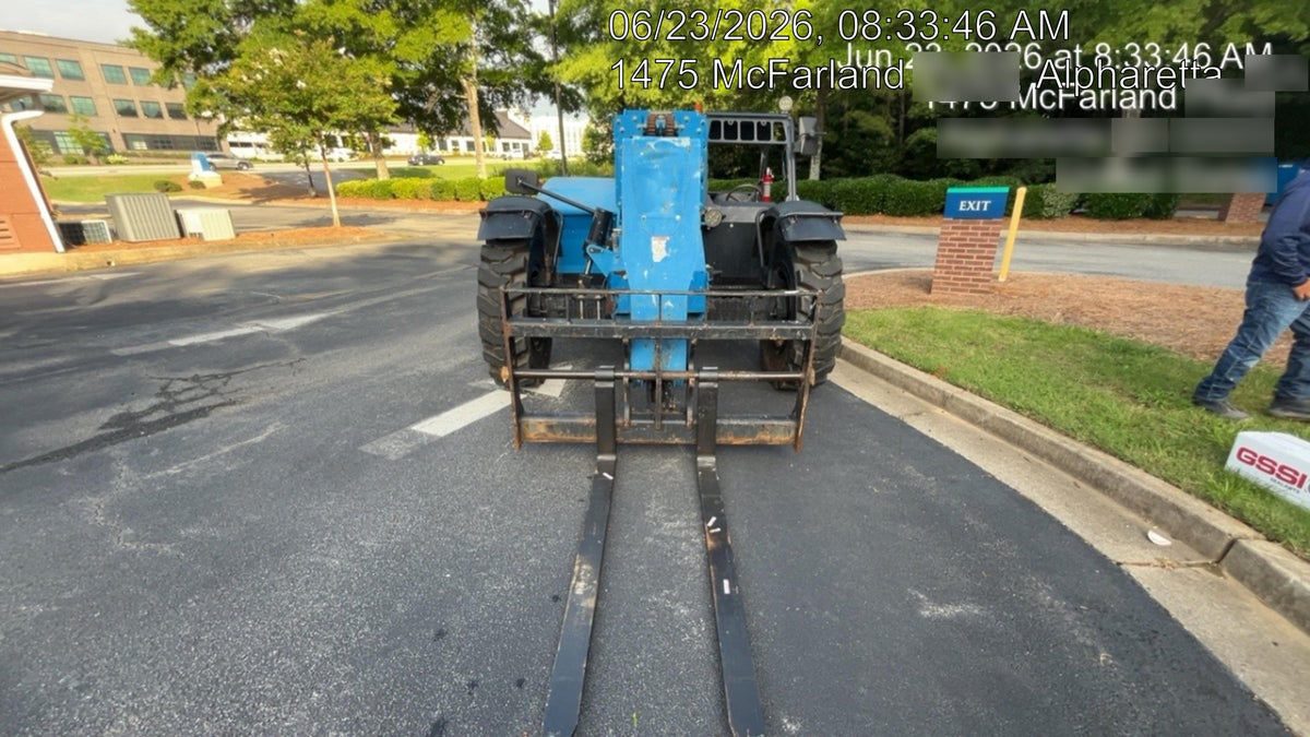 2018 Genie GTH-844 Genie GTH-844D w/Open ROPS, FF Tires, Work Light/Beacon, 60" Carriage and Forks