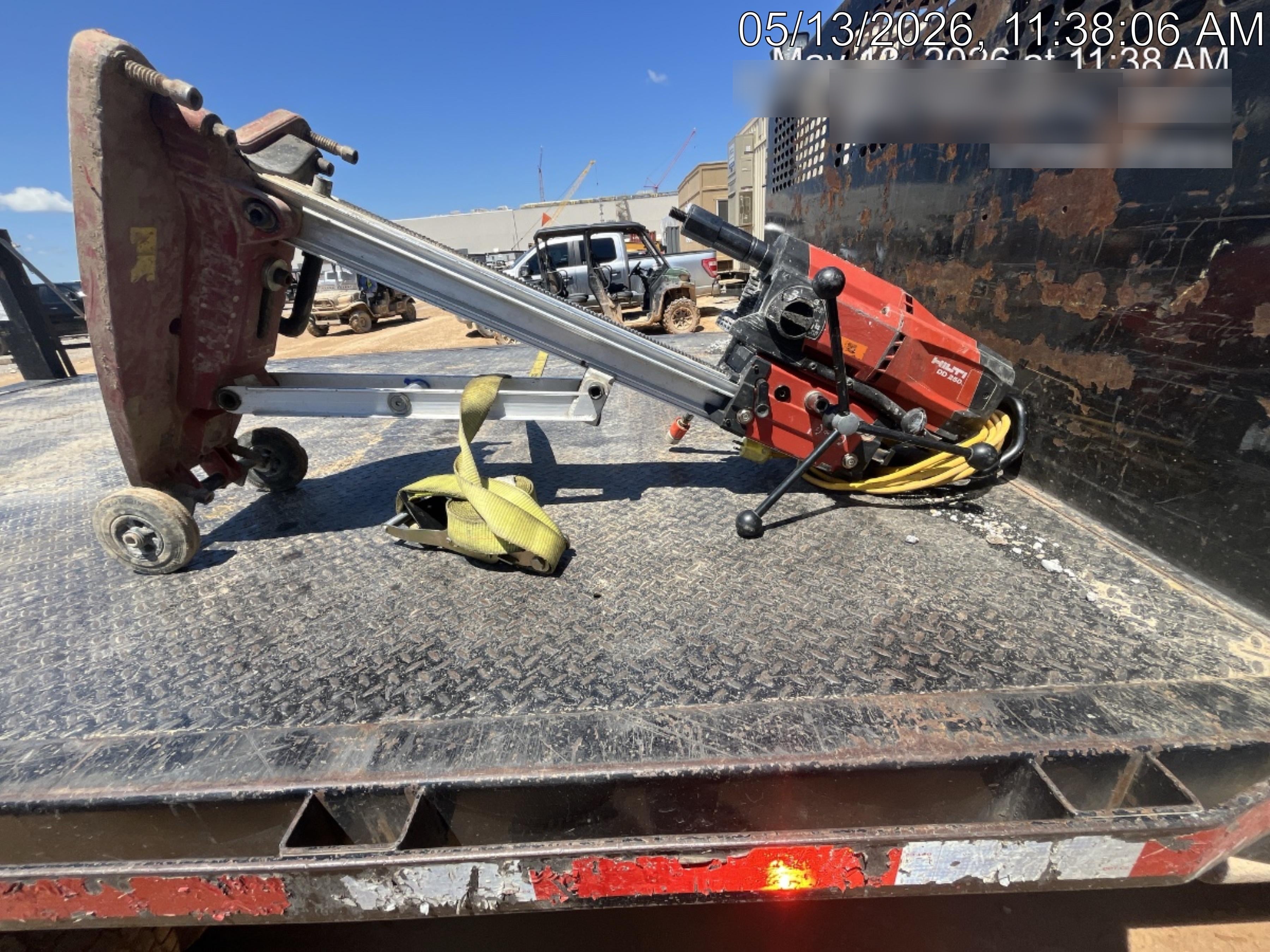 2021 HILTI DD250E