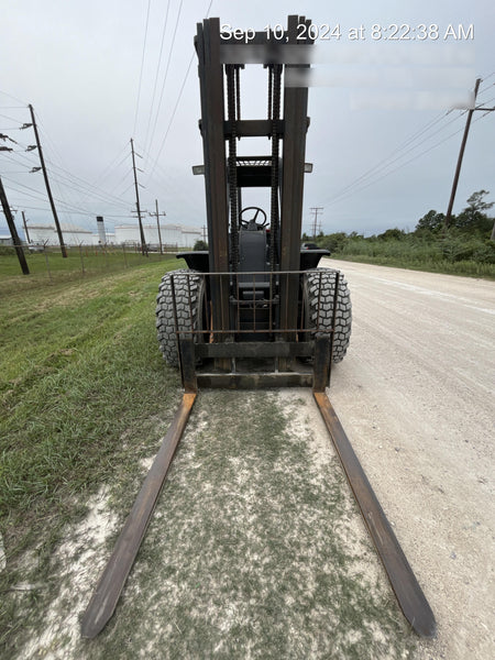 2021 CASE 588H
